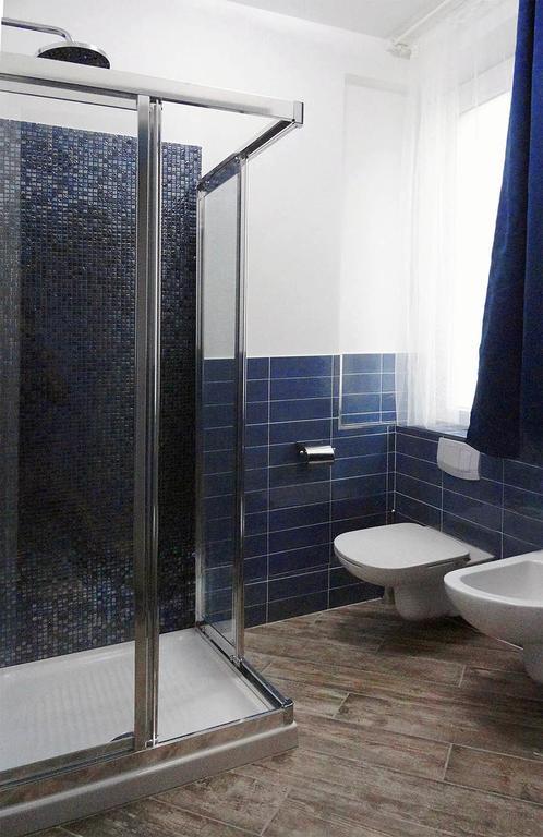 La Casa Di Margit Apartamento Nova Milanese Habitación foto